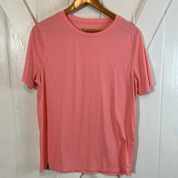 Chubbies Pink Short Sleeve Tee - Picture 1 of 13